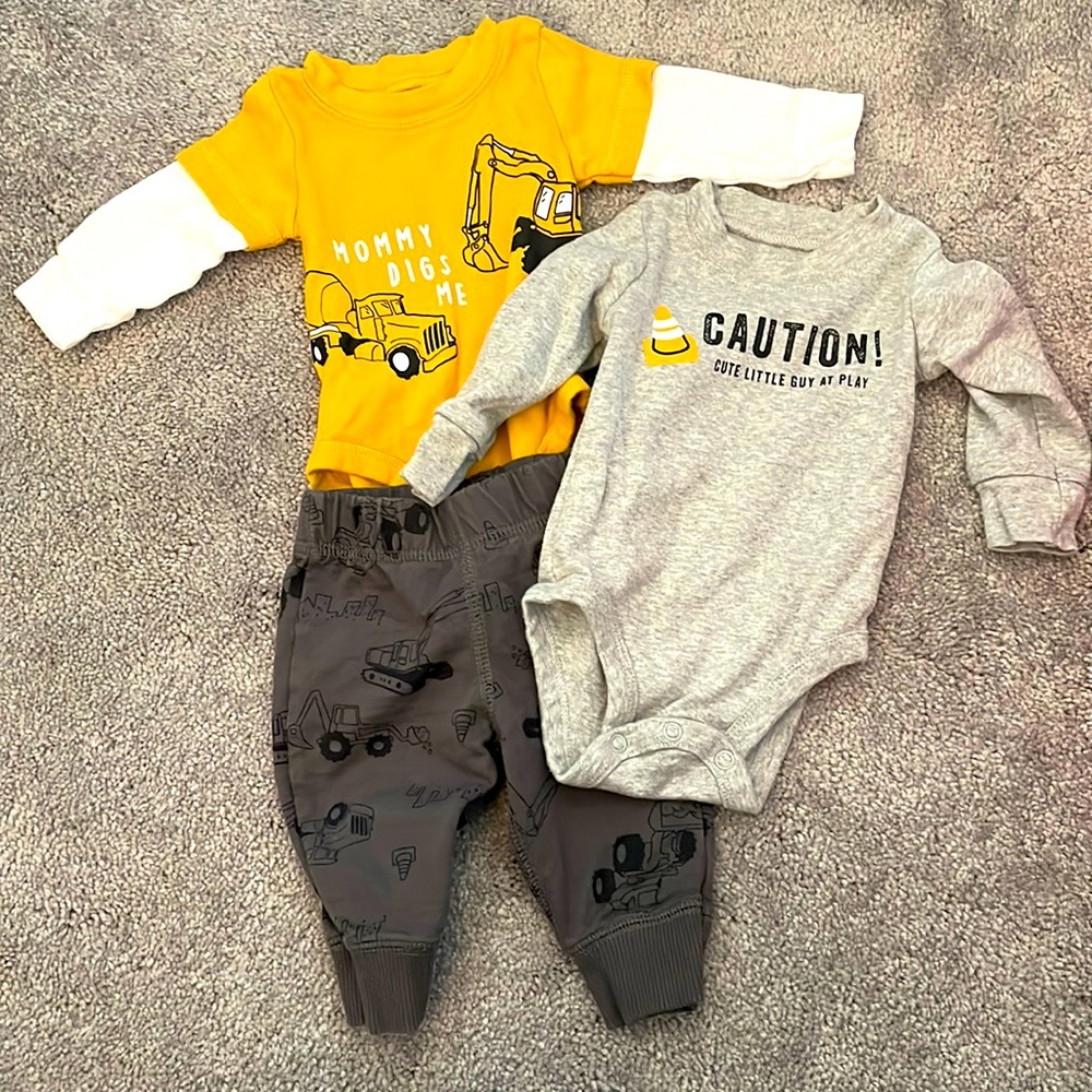 Carter’s Construction Outfit Set